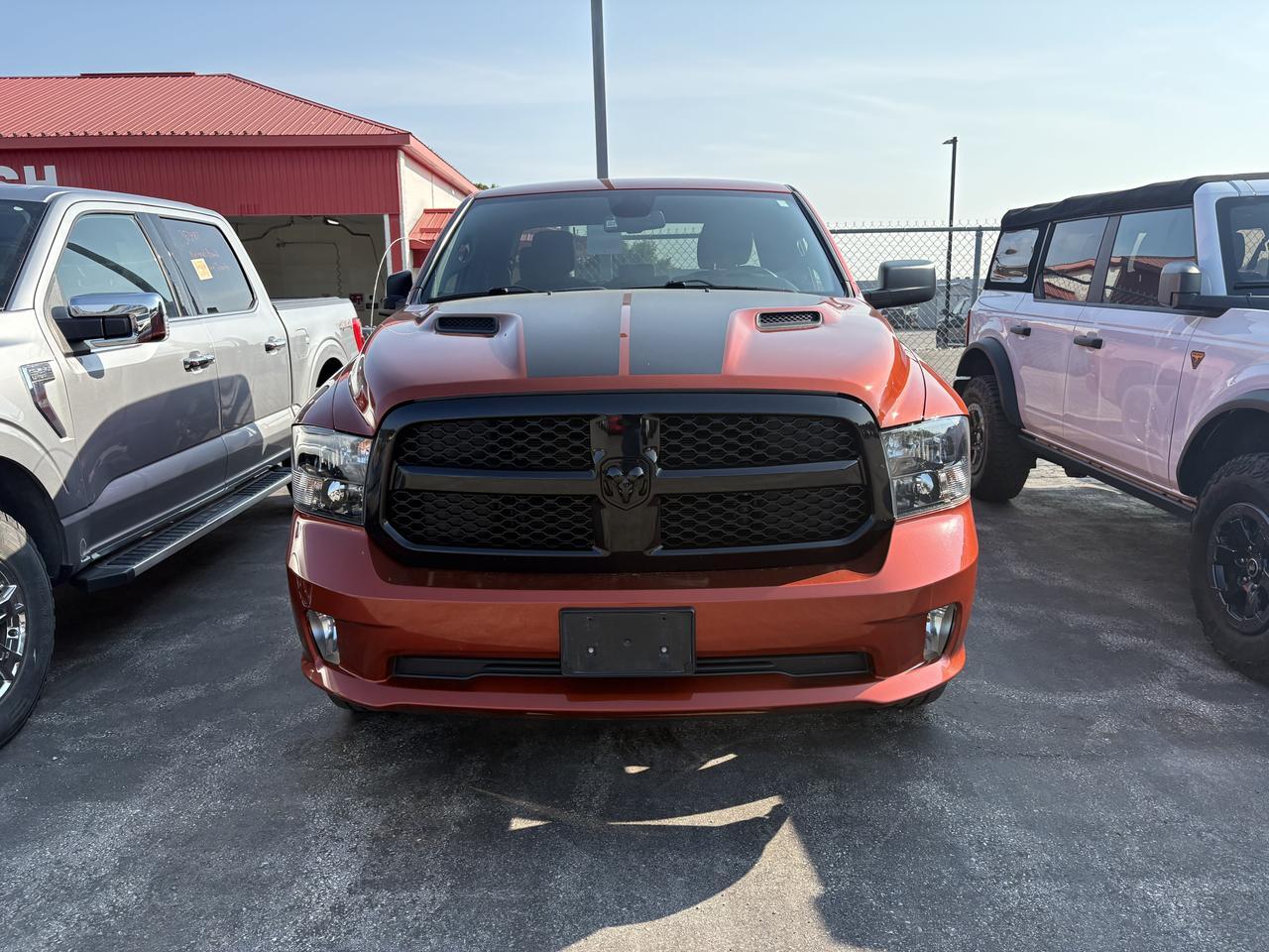 2023 Ram 1500 Classic Express 4X4 QUAD CAB 6'4" BOX Listowel ON