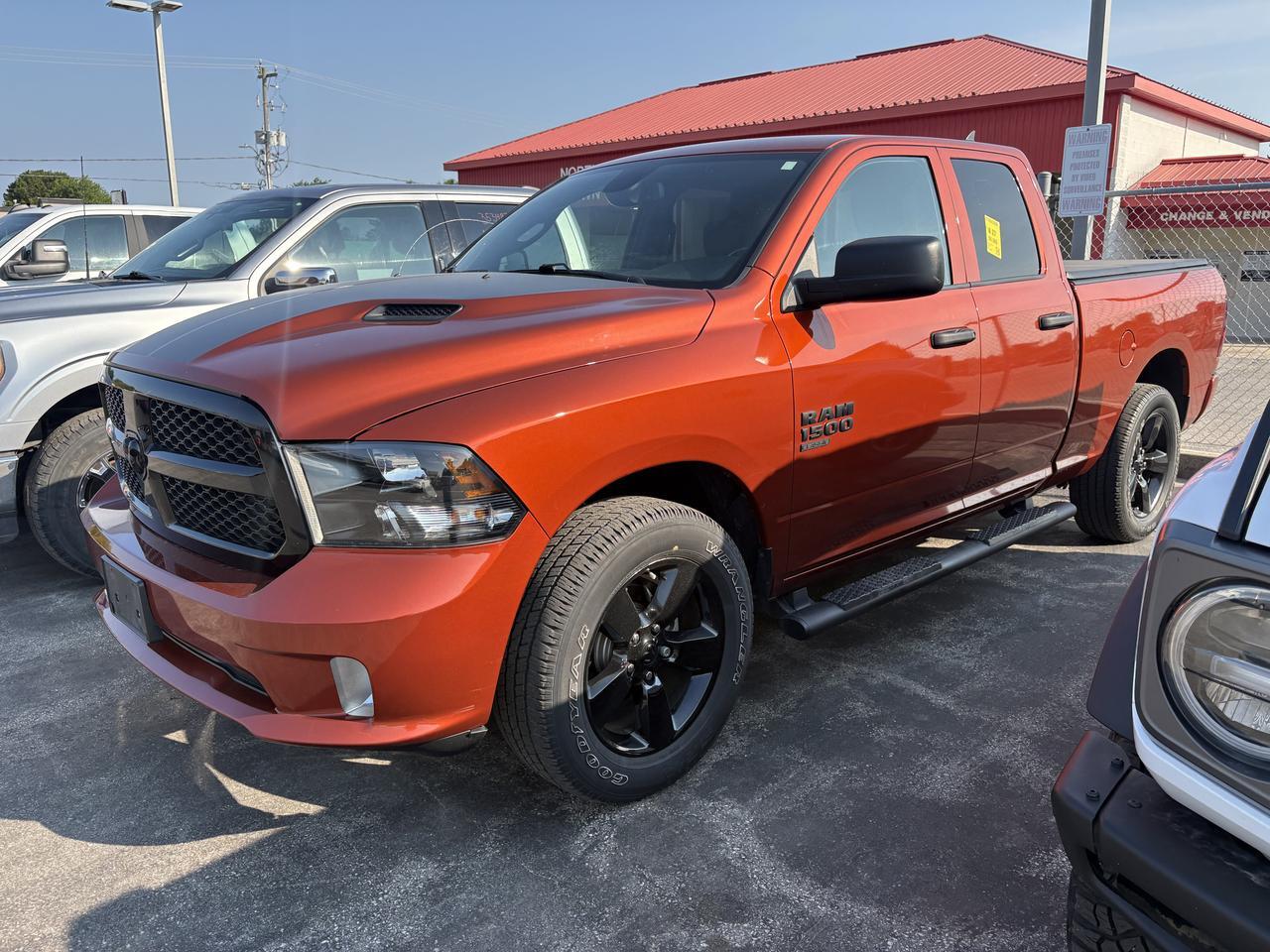 2023 Ram 1500 Classic Express 4X4 QUAD CAB 6'4" BOX Listowel ON