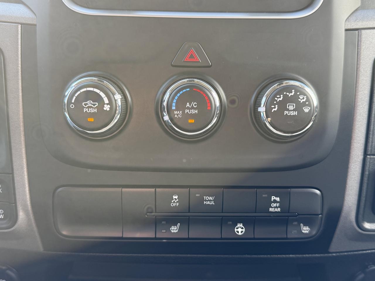 2023 Ram 1500 Classic Express Crew Cab 4x4 | HEMI V8 | Sub Zero Pkg | Heated Seats | Remote Start | Backup Camera Redwater AB