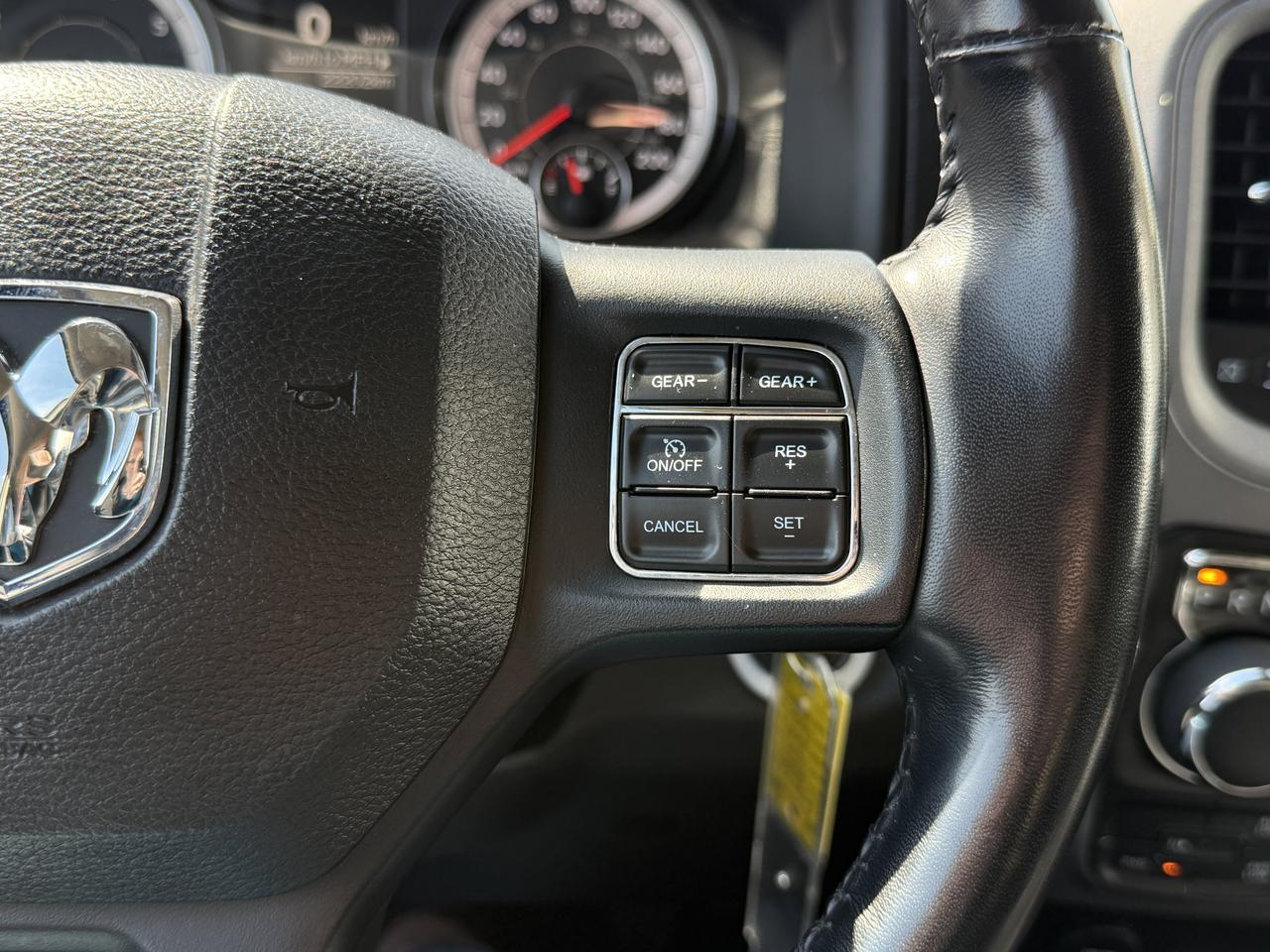 2023 Ram 1500 Classic Express Crew Cab 4x4 | HEMI V8 | Sub Zero Pkg | Heated Seats | Remote Start | Backup Camera Redwater AB