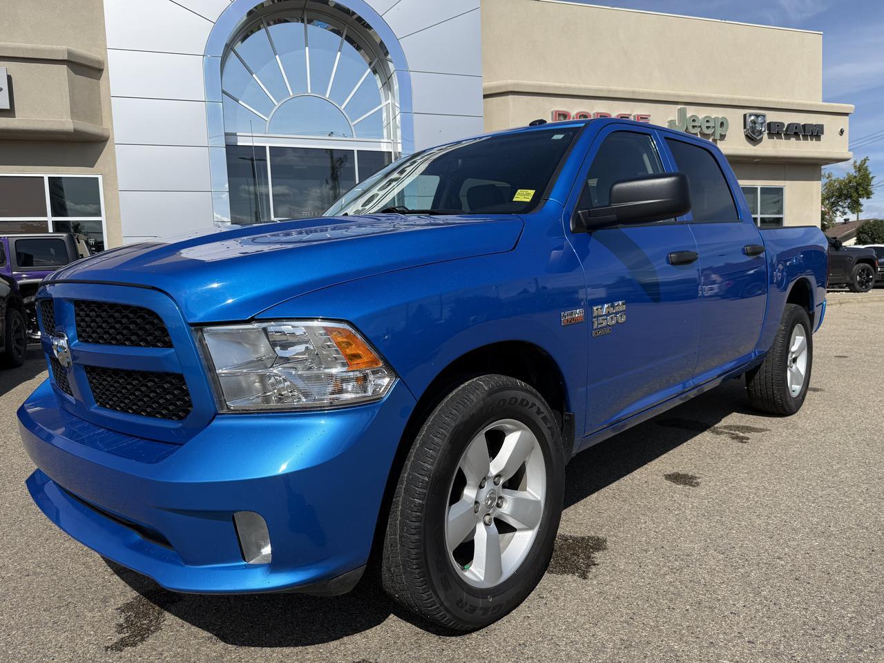 2023 Ram 1500 Classic Express Crew Cab 4x4 | HEMI V8 | Sub Zero Pkg | Heated Seats | Remote Start | Backup Camera Redwater AB