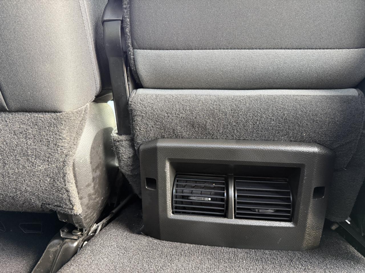 2023 Ram 1500 Classic Express Crew Cab 4x4 | HEMI V8 | Sub Zero Pkg | Heated Seats | Remote Start | Backup Camera Redwater AB