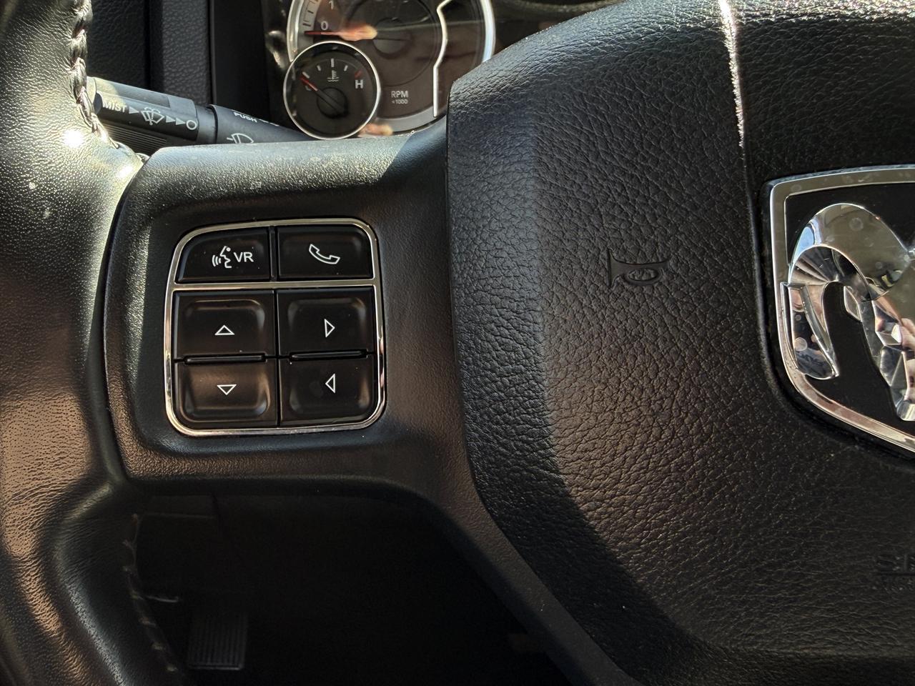 2023 Ram 1500 Classic Express Crew Cab 4x4 | Low KMs | V6 | 20IN Wheels | Sub Zero Pkg | Heated Front Seats | Sport Hood Redwater AB
