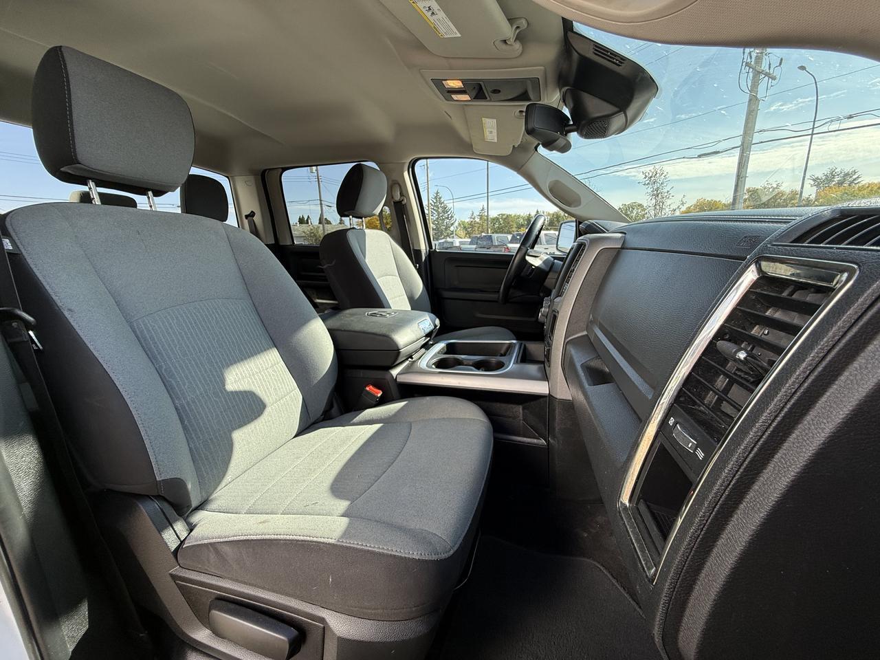 2023 Ram 1500 Classic Express Crew Cab 4x4 | Low KMs | V6 | 20IN Wheels | Sub Zero Pkg | Heated Front Seats | Sport Hood Redwater AB