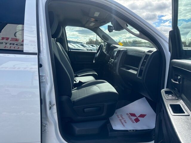 2023 Ram 1500 Classic Express Whitecourt AB