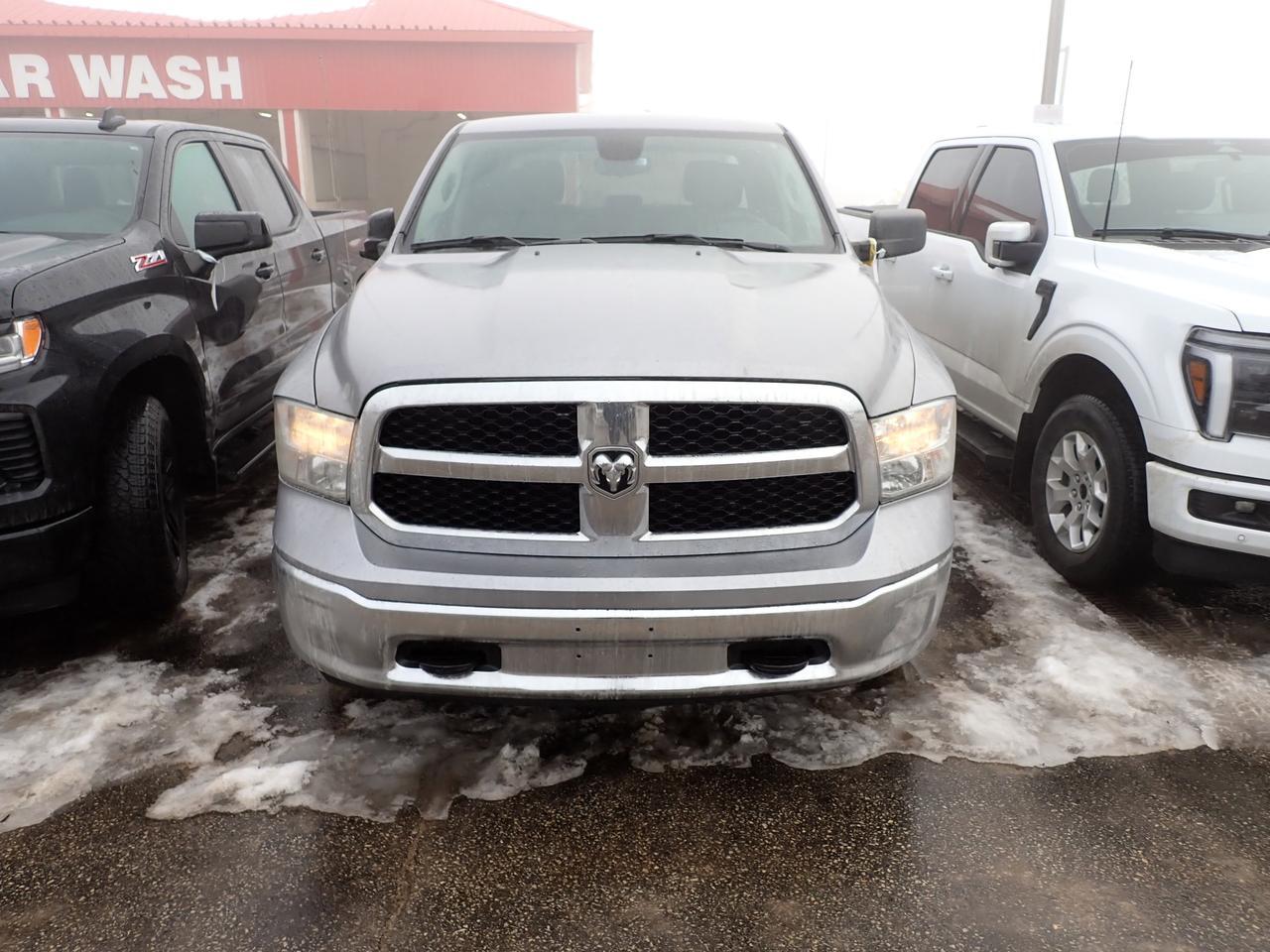 2023 Ram 1500 Classic SLT 4WD CREW CAB 5'7" BOX Listowel ON
