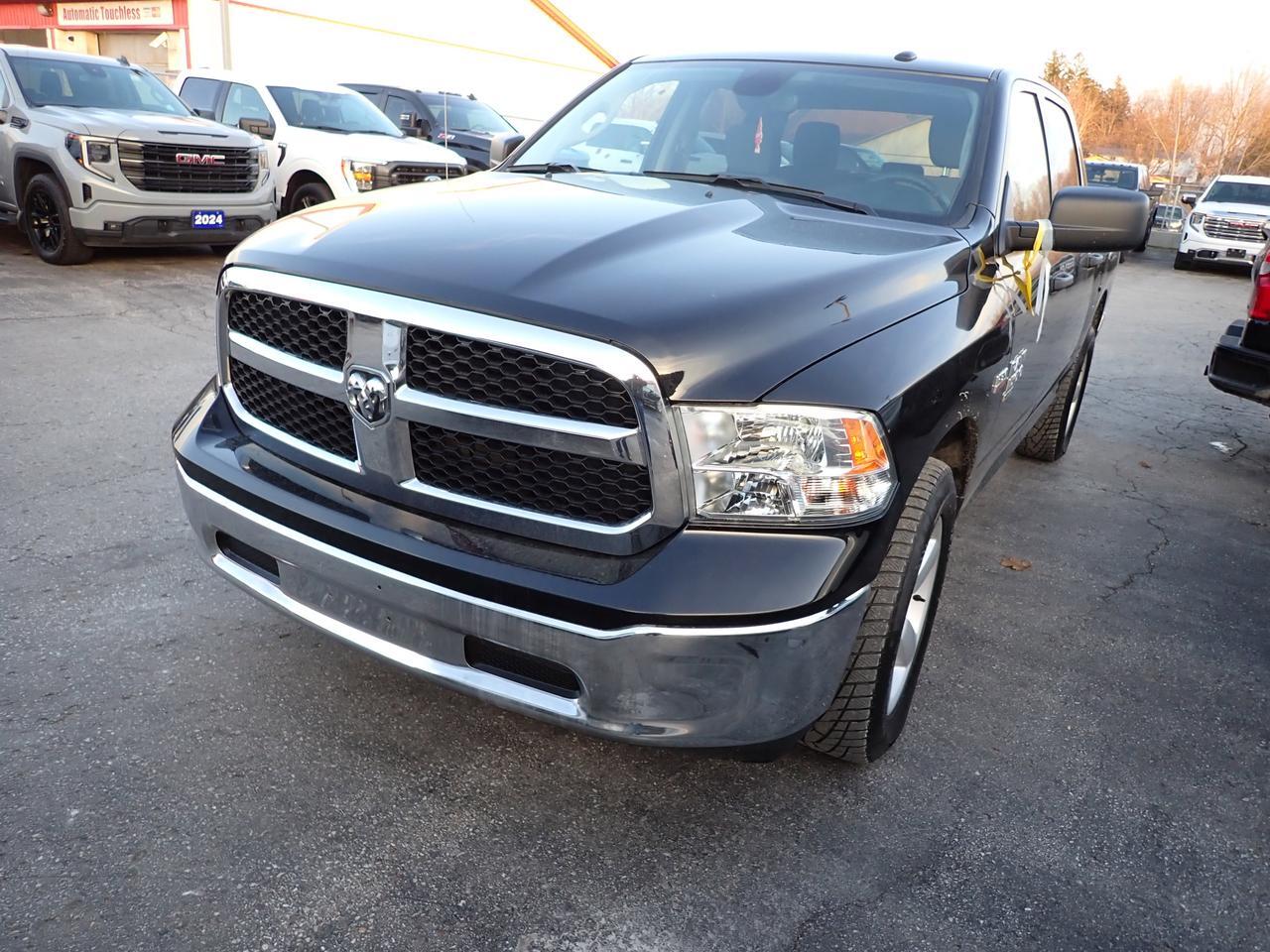 2023 Ram 1500 Classic SLT 4WD CREW CAB 5&apos;7&quot; BOX Listowel ON