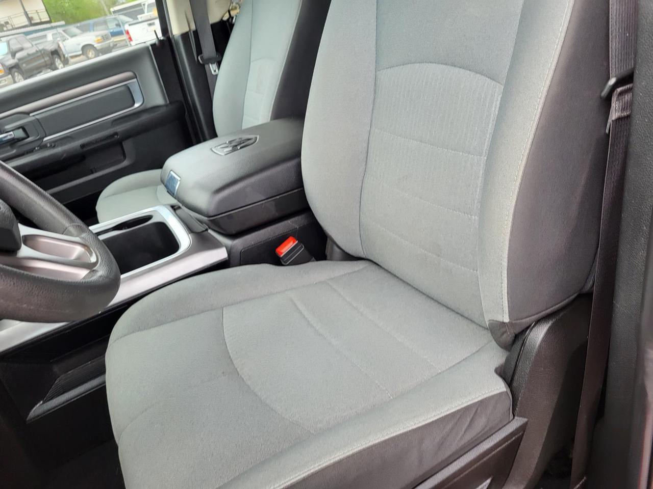 2023 Ram 1500 Classic SLT 4x4 Crew Cab 5'7 Box Beeville TX