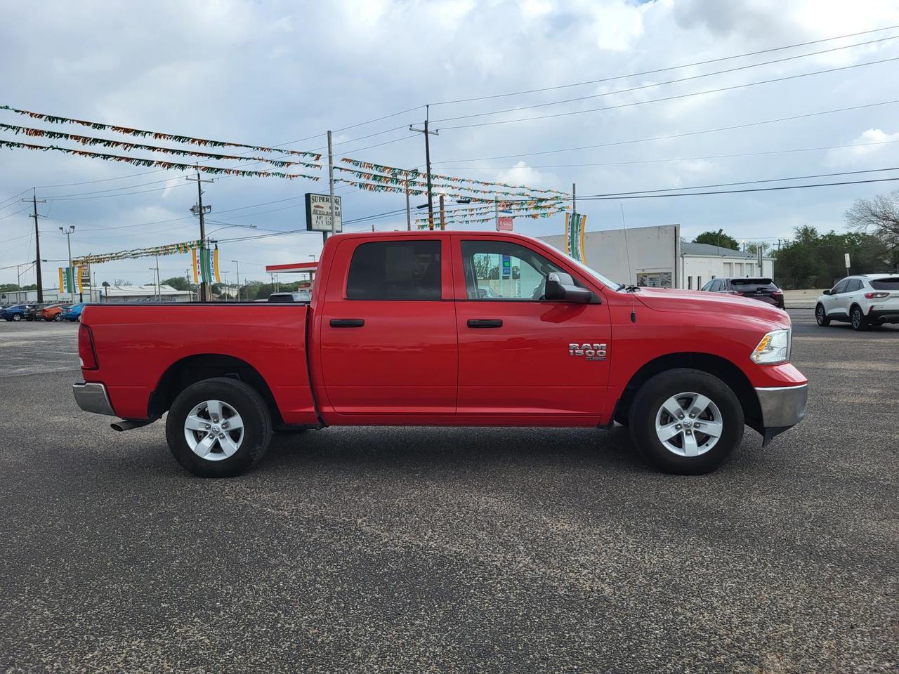 2023 Ram 1500 Classic SLT 4x4 Crew Cab 5'7 Box
