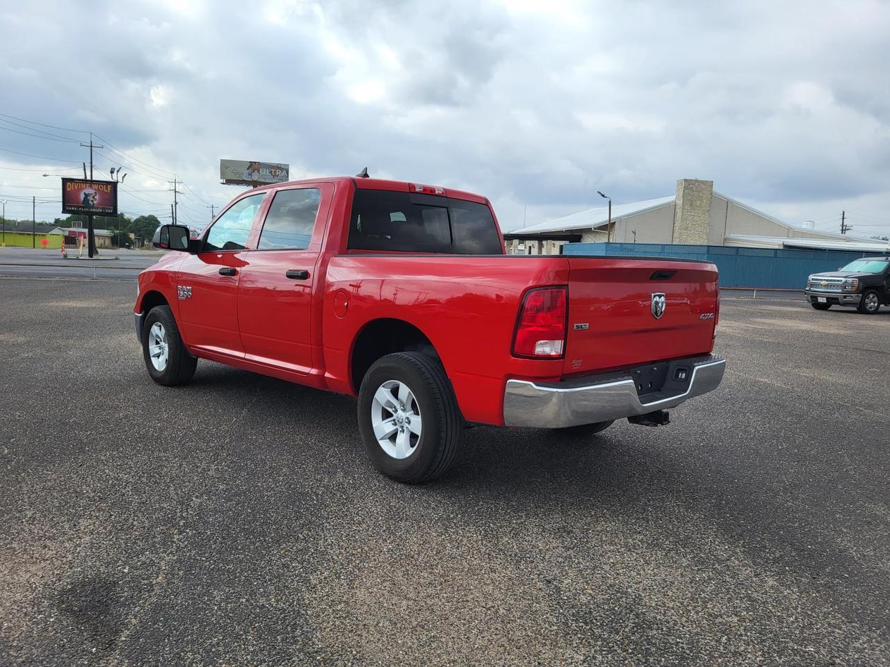 2023 Ram 1500 Classic SLT 4x4 Crew Cab 5'7 Box Beeville TX