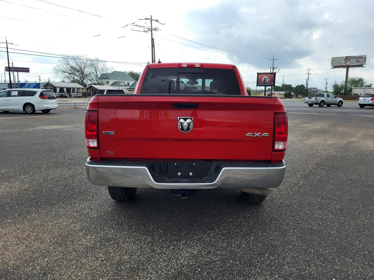 2023 Ram 1500 Classic SLT 4x4 Crew Cab 5'7 Box Beeville TX
