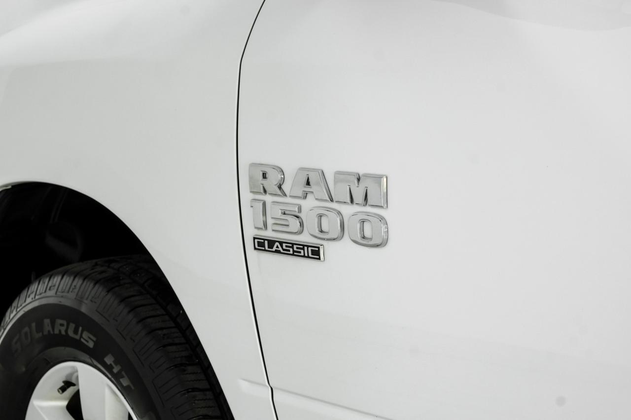 2023 Ram 1500 Classic SLT CREW CAB 4WD AUTOMATIC NAVIGATION REAR CAMERA BLUETOOTH POWE Carrollton TX