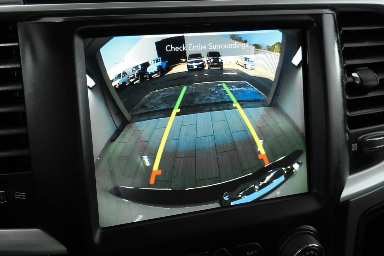 2023 Ram 1500 Classic SLT CREW CAB 4WD AUTOMATIC NAVIGATION REAR CAMERA BLUETOOTH POWE Carrollton TX