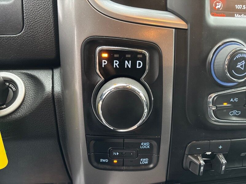 2023 Ram 1500 Classic SLT CREW CAB 4X4 Seffner FL