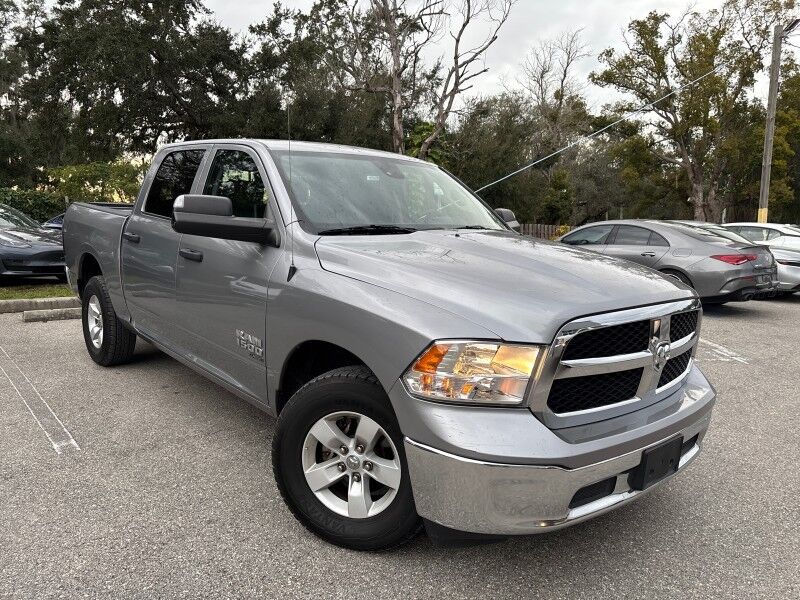 2023 Ram 1500 Classic SLT CREW CAB 4X4 Seffner FL
