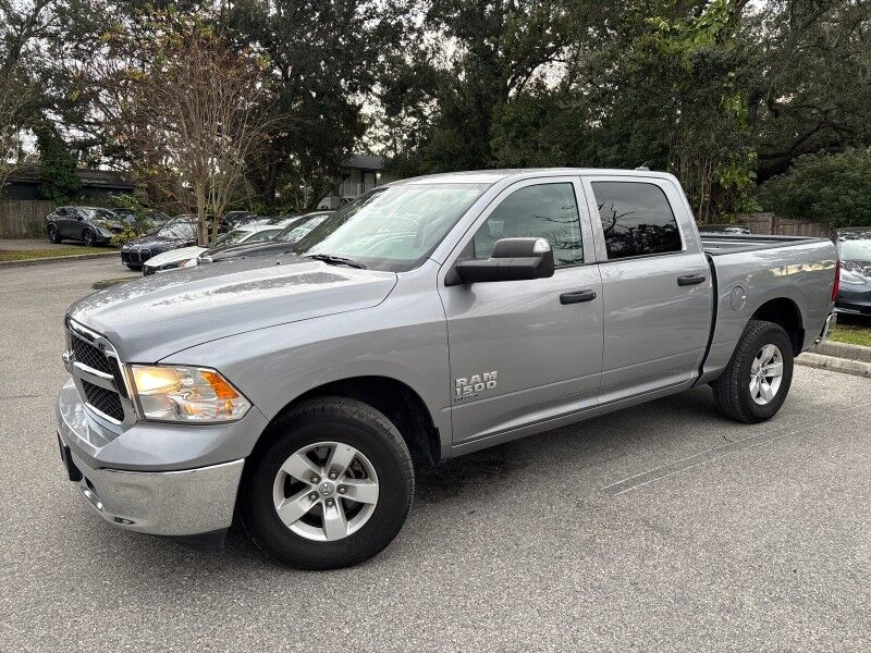 2023 Ram 1500 Classic SLT CREW CAB 4X4 Seffner FL