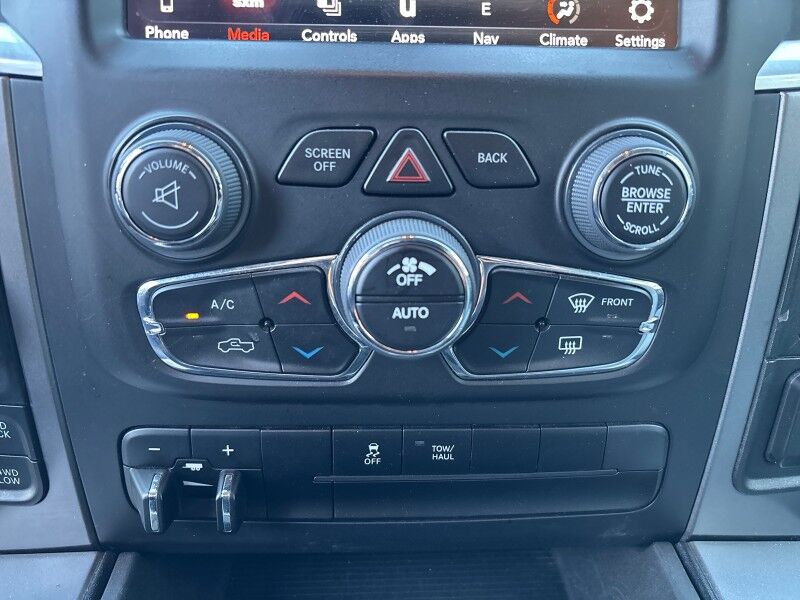 2023 Ram 1500 Classic SLT CREW CAB 4X4 Seffner FL