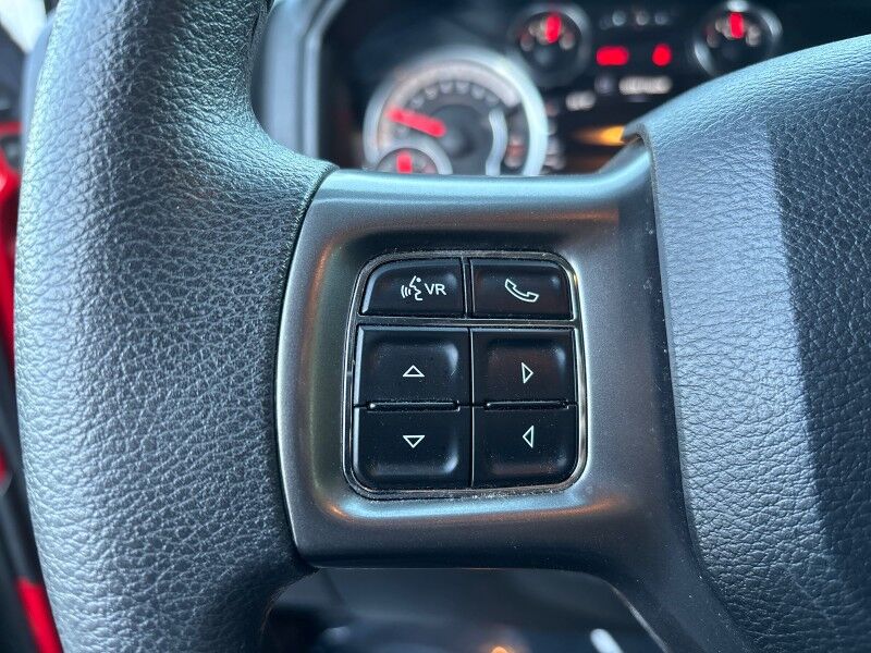 2023 Ram 1500 Classic SLT CREW CAB 4X4 Seffner FL