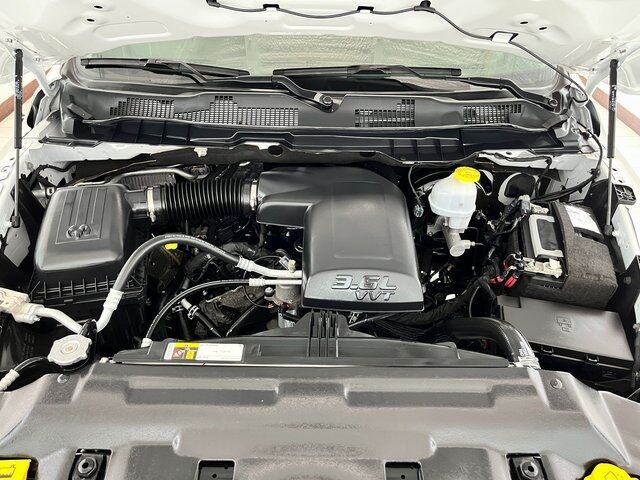 2023 Ram 1500 Classic SLT Carrollton TX