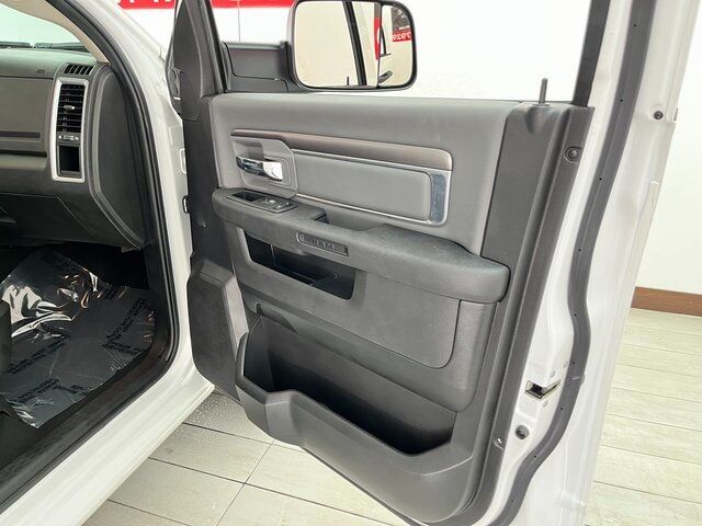 2023 Ram 1500 Classic SLT Carrollton TX