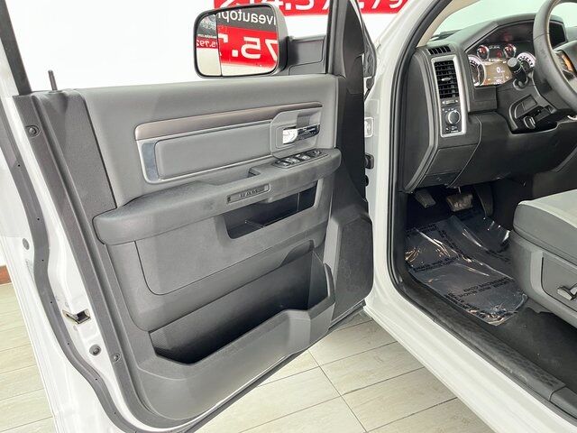 2023 Ram 1500 Classic SLT Carrollton TX