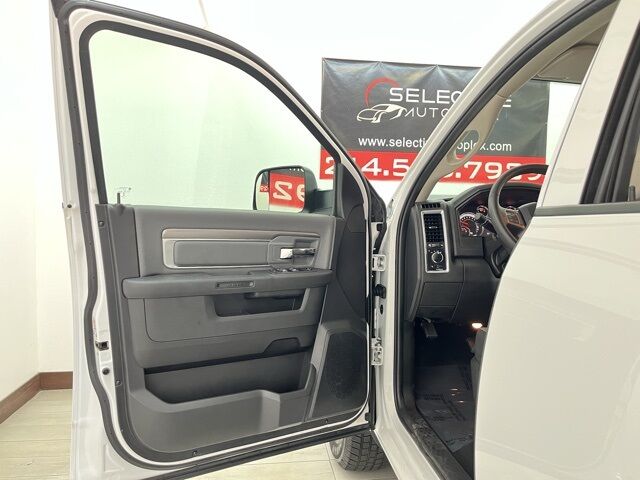 2023 Ram 1500 Classic SLT Carrollton TX