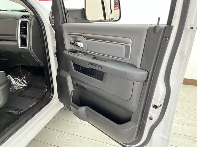 2023 Ram 1500 Classic SLT Carrollton TX