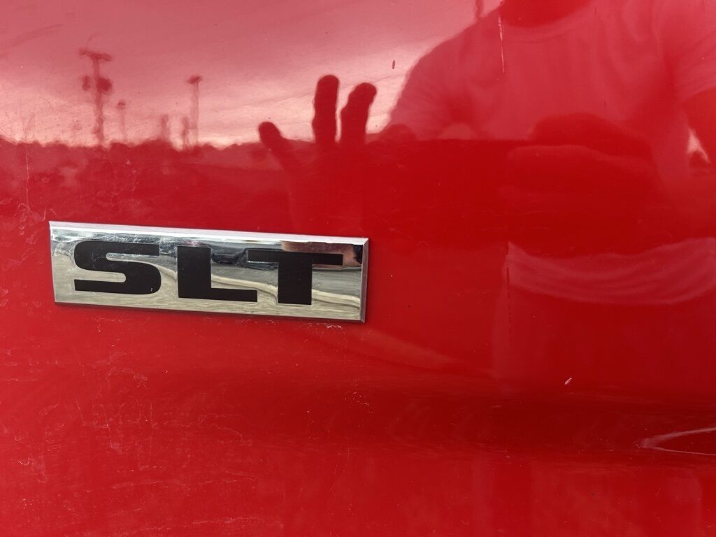 2023 Ram 1500 Classic SLT Crestwood KY