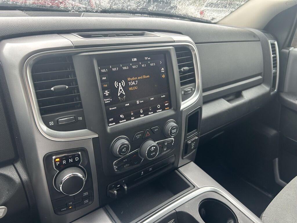 2023 Ram 1500 Classic SLT Crestwood KY
