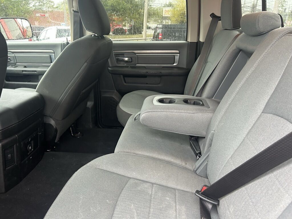 2023 Ram 1500 Classic SLT Crestwood KY