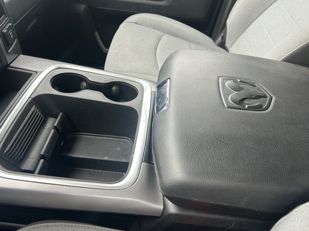 2023 Ram 1500 Classic SLT Crestwood KY