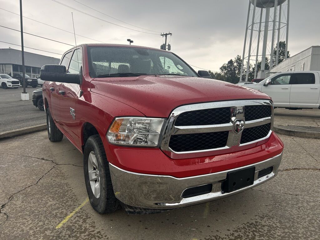 2023 Ram 1500 Classic SLT Crestwood KY