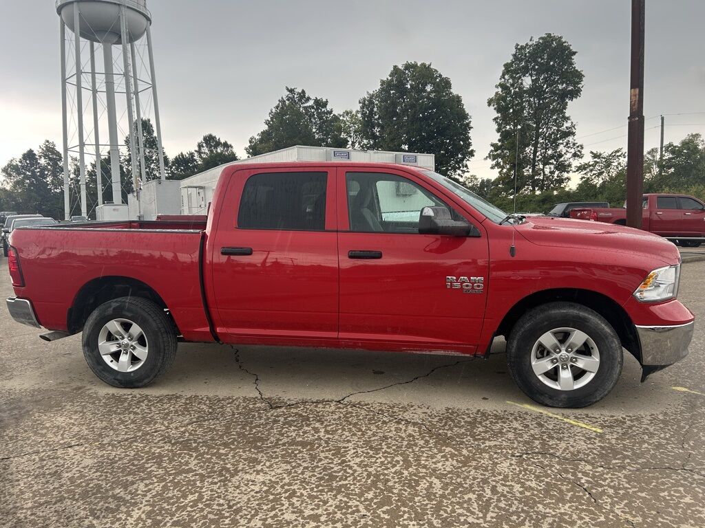 2023 Ram 1500 Classic SLT Crestwood KY