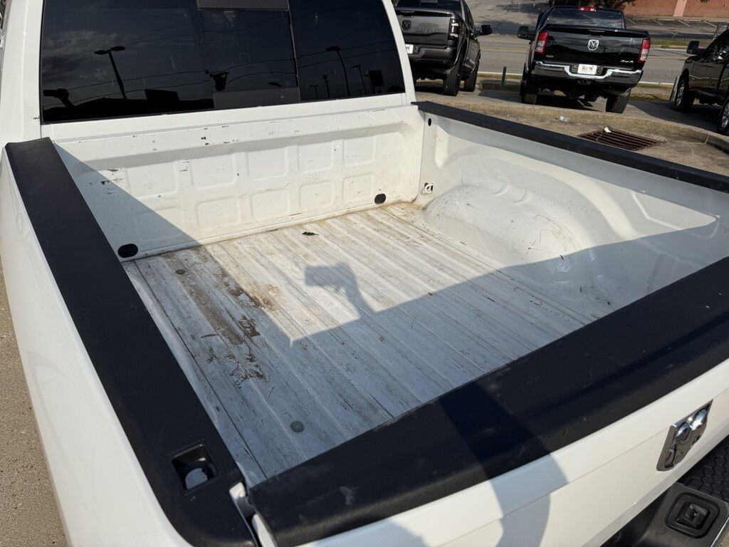 2023 Ram 1500 Classic SLT Crestwood KY