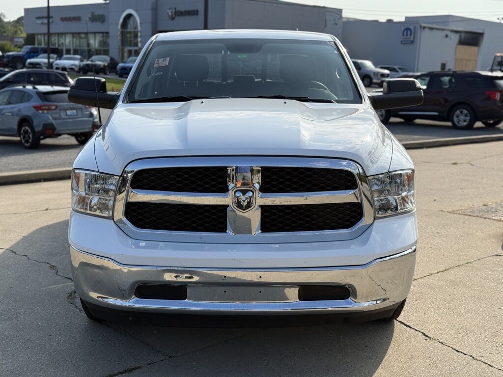 2023 Ram 1500 Classic SLT Crestwood KY