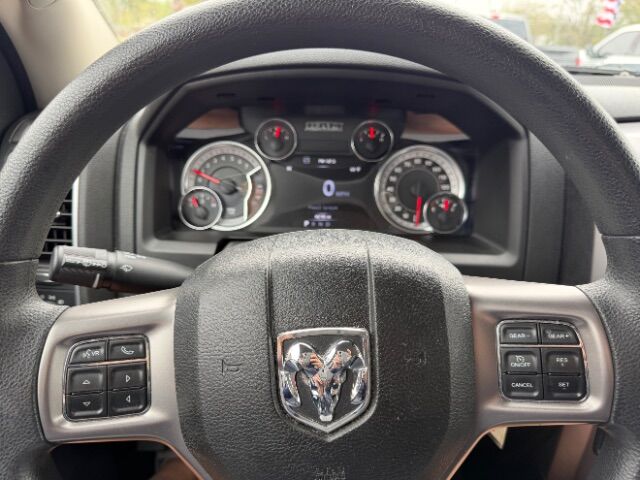 2023 Ram 1500 Classic SLT Crew Cab 4x2 5'7 Box Gaston SC