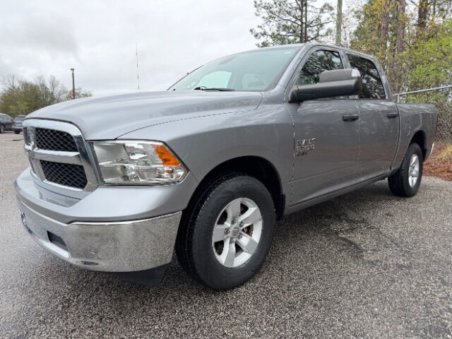 2023 Ram 1500 Classic SLT Crew Cab 4x2 5'7 Box Gaston SC