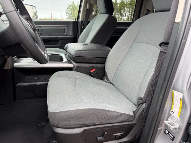 2023 Ram 1500 Classic SLT Crew Cab 4x2 5'7 Box Gaston SC