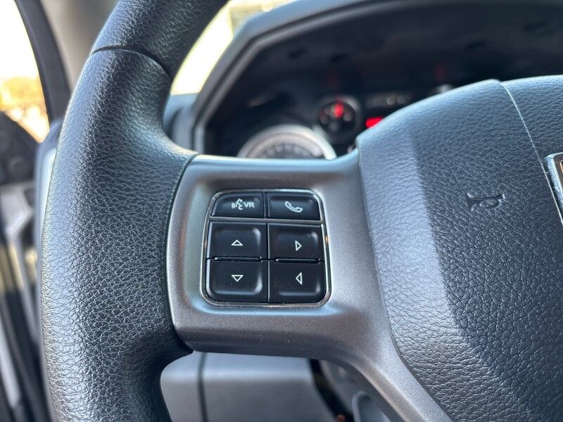 2023 Ram 1500 Classic SLT Crew Cab Seffner FL