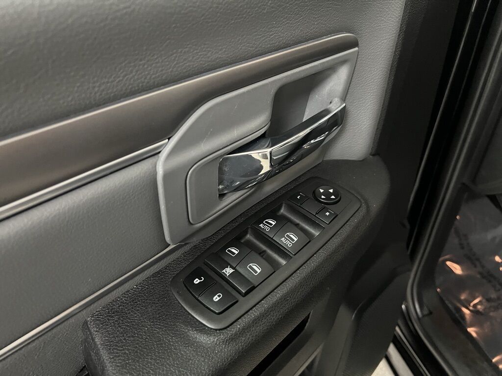 2023 Ram 1500 Classic SLT Highlands Ranch CO