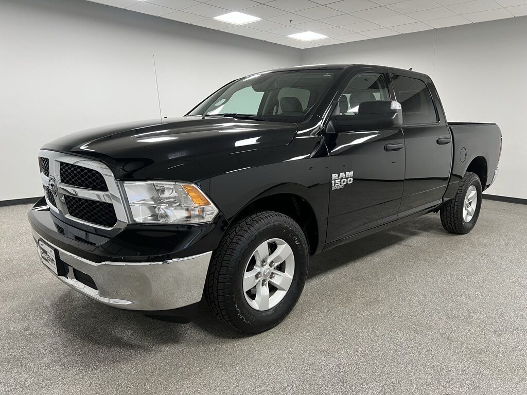 2023 Ram 1500 Classic SLT Highlands Ranch CO