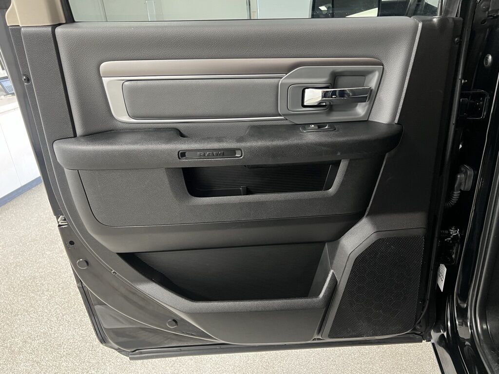 2023 Ram 1500 Classic SLT Highlands Ranch CO