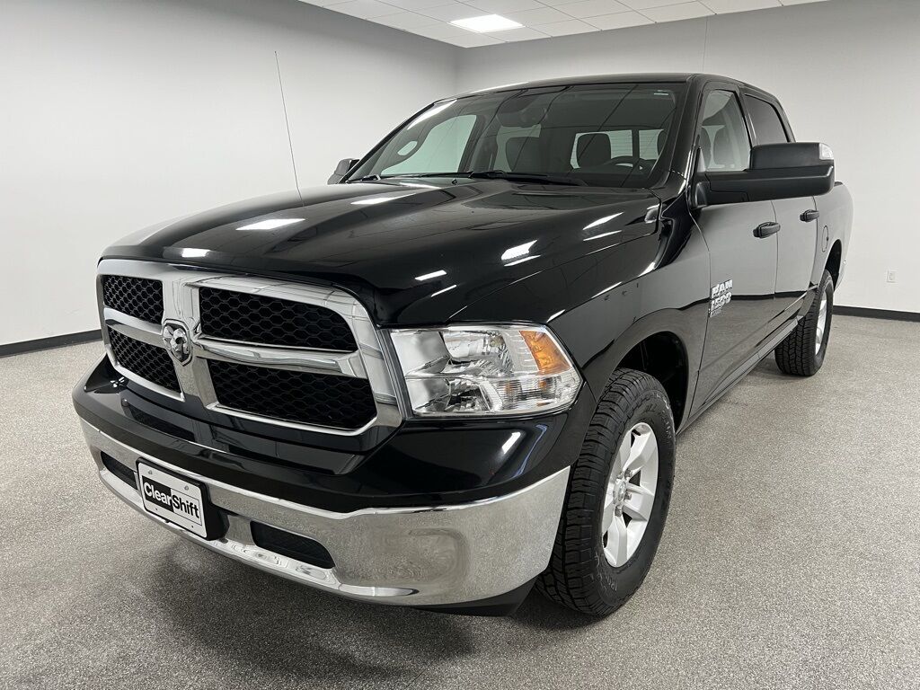 2023 Ram 1500 Classic SLT Highlands Ranch CO