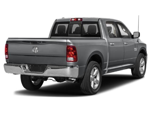 2023 Ram 1500 Classic SLT Appleton WI