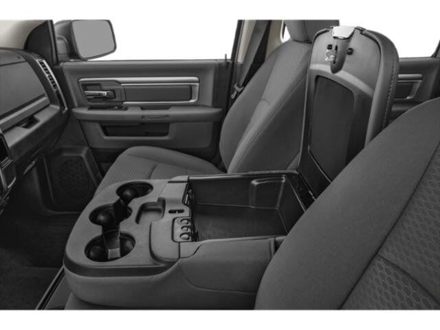 2023 Ram 1500 Classic SLT Appleton WI
