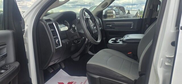 2023 Ram 1500 Classic SLT Whitecourt AB