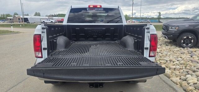 2023 Ram 1500 Classic SLT Whitecourt AB