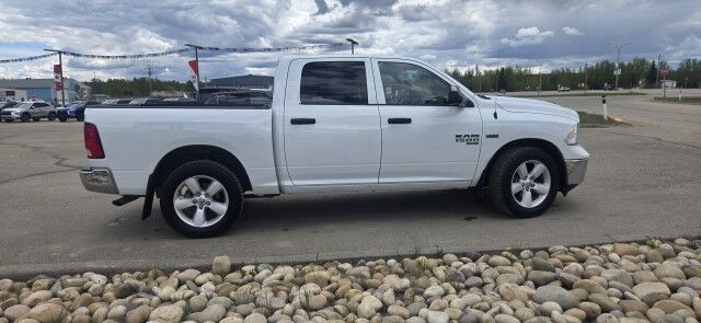 2023 Ram 1500 Classic SLT Whitecourt AB