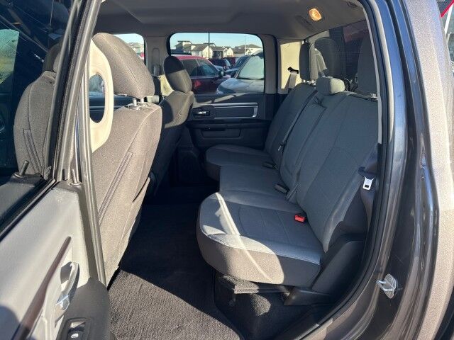 2023 Ram 1500 Classic SLT Whitecourt AB