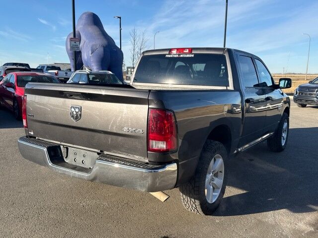 2023 Ram 1500 Classic SLT Whitecourt AB